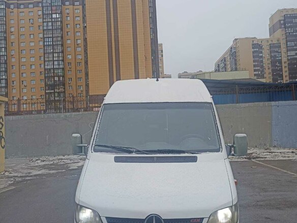 2016 Mercedes-Benz Sprinter Classic, белый, 1300000 рублей - вид 2