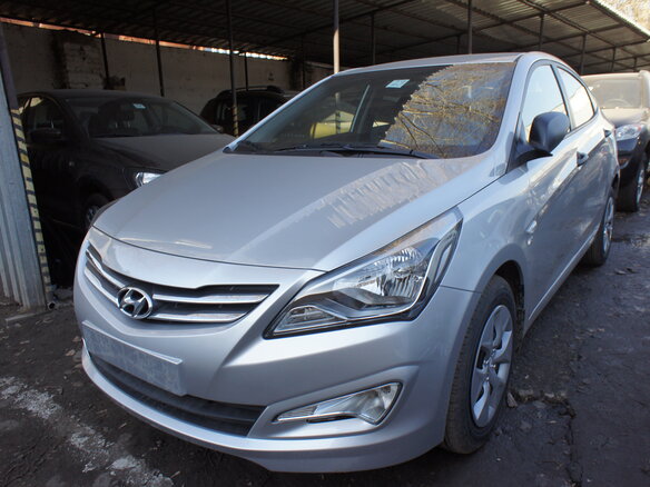 2015 Hyundai Solaris I Рестайлинг, серебристый