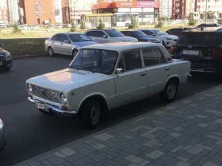 1985 Lada (ВАЗ) 2101, белый, 200000 рублей, вид 4