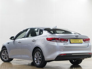2017 Kia Optima IV, серебристый, 1669000 рублей, вид 4