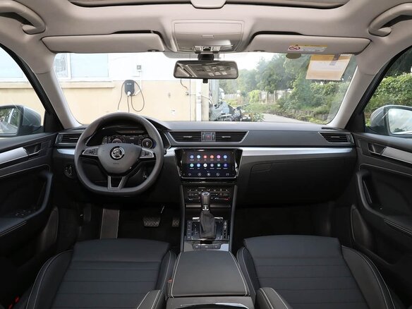 2026 Skoda Superb III Рестайлинг, чёрный, 2780070 рублей - вид 11