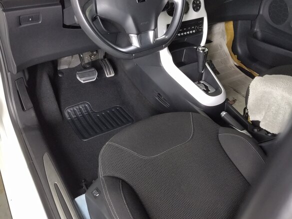 2013 Citroen DS3 I, белый, 1199999 рублей - вид 2