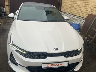 2021 Kia K5 III, белый, 3500000 рублей, вид 3