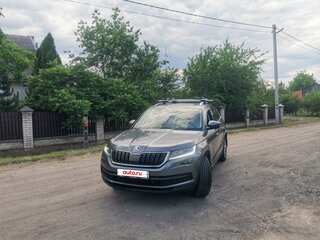 2019 Skoda Kodiaq I, серый, 2900000 рублей, вид 3