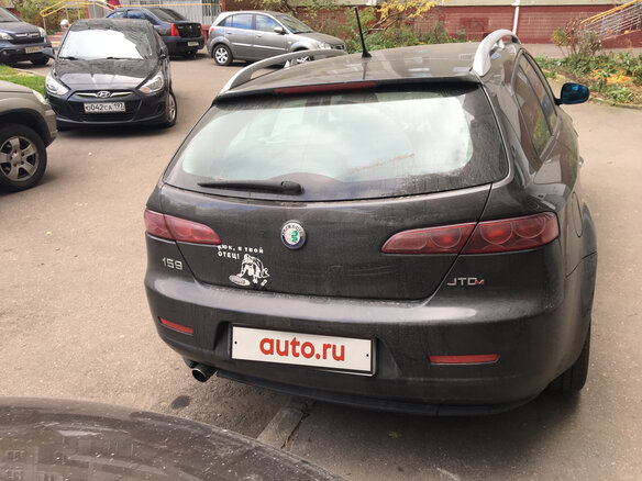 2009 Alfa Romeo 159, чёрный - вид 8