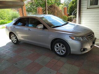 2011 Toyota Camry VI (XV40) Рестайлинг, серебристый, 1350000 рублей, вид 4