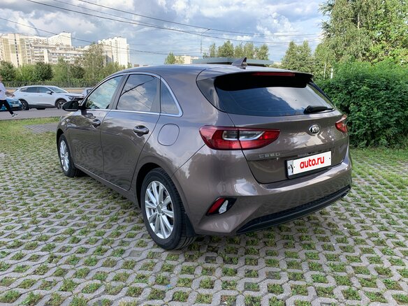 2018 Kia Ceed III, серый, 1315000 рублей - вид 8