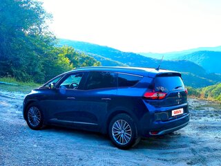 2017 Renault Scenic Grand IV, синий, 1750000 рублей, вид 1