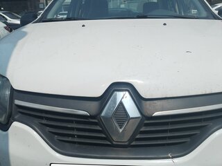 2014 Renault Logan II, белый, 400000 рублей, вид 1