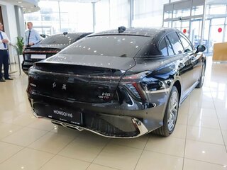 2026 Hongqi H6, чёрный, 4599000 рублей, вид 3