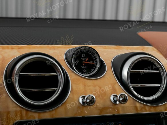 2016 Bentley Bentayga I, коричневый, 7990000 рублей - вид 10