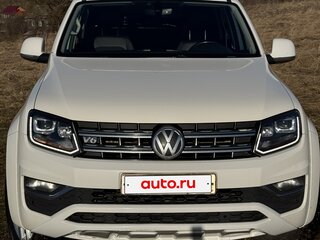 2017 Volkswagen Amarok I Рестайлинг, белый, 3300000 рублей, вид 2