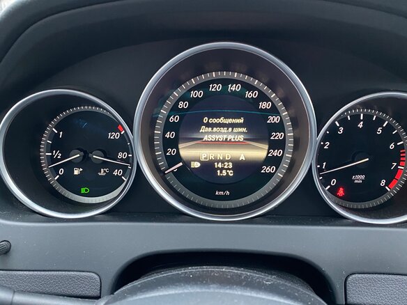 2011 Mercedes-Benz C-Класс 180 BlueEFFICIENCY III (W204) Рестайлинг, серебристый - вид 16