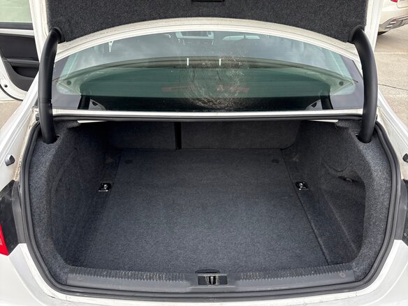 2008 Audi A4 IV (B8), белый, 780000 рублей - вид 14