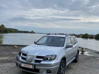 2004 Mitsubishi Outlander I, серебристый, 650000 рублей, вид 3