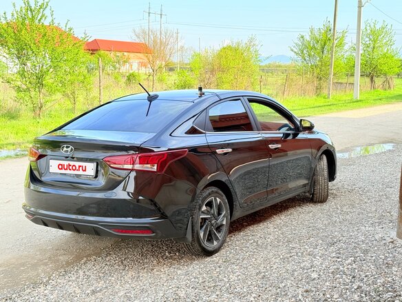 2021 Hyundai Solaris II Рестайлинг, чёрный, 1720000 рублей - вид 5
