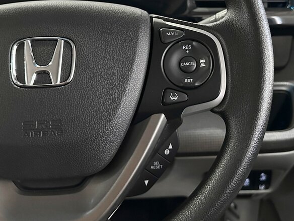 2017 Honda Stepwgn V, серый, 1720000 рублей - вид 24