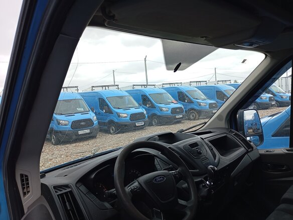 2021 Ford Transit, синий, 2424000 рублей - вид 4