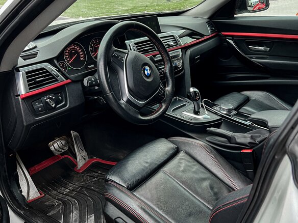 2017 BMW 3 серии Gran Turismo 320i xDrive VI (F3x) Рестайлинг, белый, 3300000 рублей - вид 4
