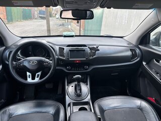2011 Kia Sportage III, серебристый, 1330000 рублей, вид 4