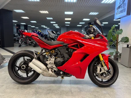 2018 Ducati Supersport, красный, 950000 рублей, вид 1