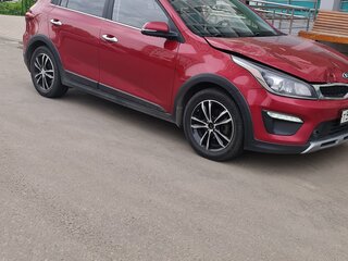 2018 Kia Rio X-Line IV, красный, 1500000 рублей, вид 3