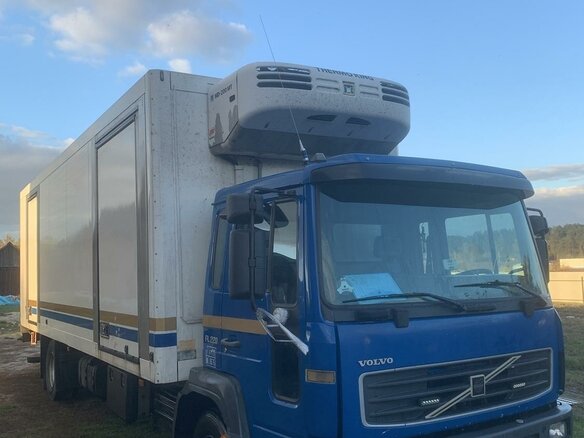 2004 Volvo FL, синий, 2300000 рублей - вид 2
