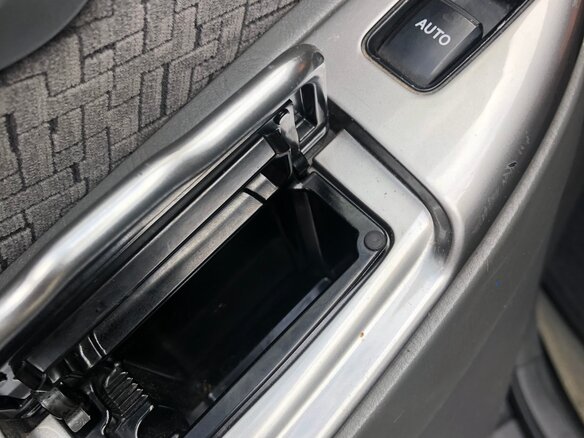 2007 Toyota Land Cruiser Prado 4-speed 120 Series Рестайлинг, чёрный, 1940000 рублей - вид 11