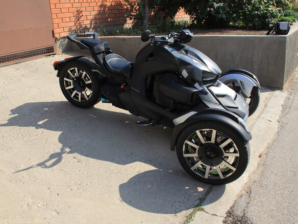 2020 BRP Can-Am Ryker, серебристый, 1050000 рублей - вид 5