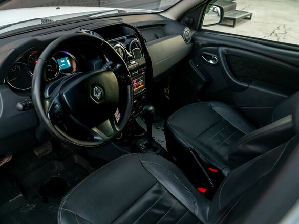 2016 Renault Duster I Рестайлинг, белый, 860000 рублей - вид 6