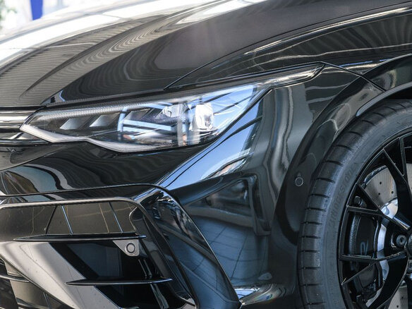 2025 Volkswagen Golf R VIII Рестайлинг, чёрный, 7289000 рублей - вид 14