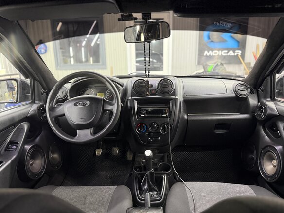 2013 Lada (ВАЗ) Granta I, чёрный, 420000 рублей - вид 6