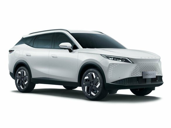 2026 Omoda C7, белый, 3499000 рублей