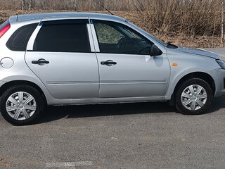 2014 Lada (ВАЗ) Kalina II, серебристый, 430000 рублей, вид 3