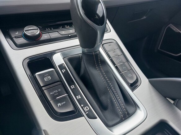 2018 Geely Atlas I, серебристый, 1590000 рублей - вид 24