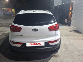 2014 Kia Sportage III Рестайлинг, белый, 1600000 рублей, вид 3