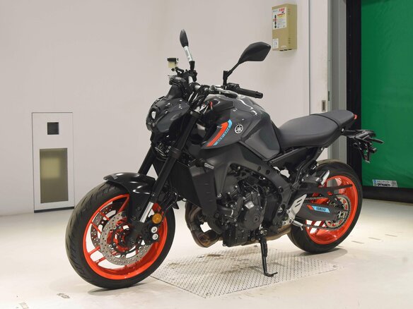 2021 Yamaha MT-09 (FZ-09), серый, 1150000 рублей - вид 32