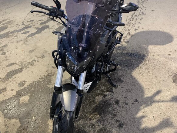 2023 Bajaj Dominar 400, чёрный, 385000 рублей - вид 4