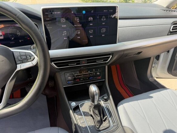 2023 Volkswagen Lavida III Рестайлинг, белый, 1349990 рублей - вид 5