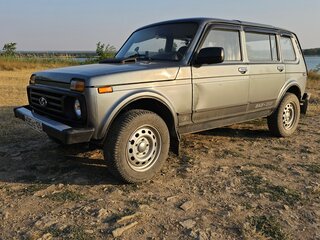 2011 Lada (ВАЗ) 2131 (4x4) 213105 I, серый, 450000 рублей, вид 3