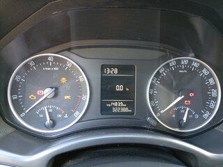 2012 Skoda Octavia II (A5) Рестайлинг, белый, 650000 рублей, вид 5