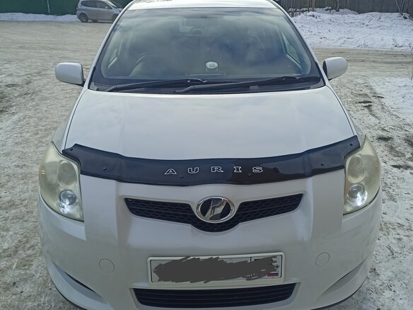 2006 Toyota Auris I, белый, 730000 рублей