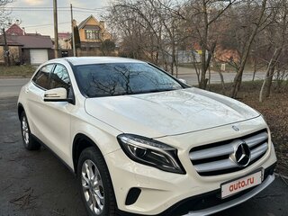 2014 Mercedes-Benz GLA 250 I (X156), белый, 2000000 рублей, вид 3