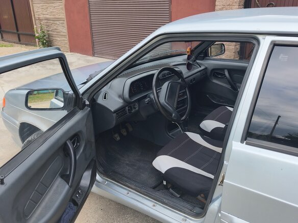 2007 Lada (ВАЗ) 2115, серебристый, 230000 рублей - вид 9