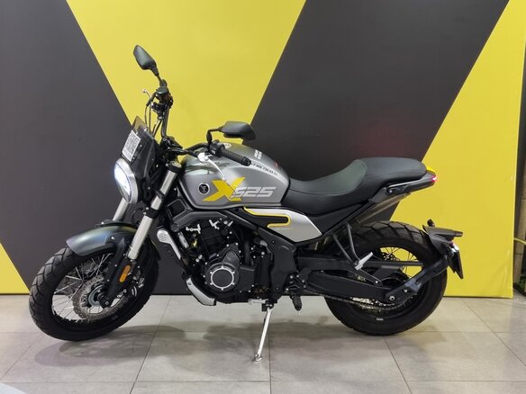 2026 Voge AC525X, серебристый, 615000 рублей - вид 3