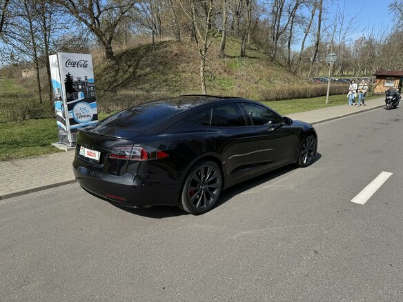 2018 Tesla Model S P100D I Рестайлинг, чёрный, 2801859 рублей - вид 16