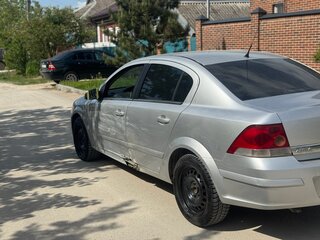 2008 Opel Astra H Рестайлинг, серебристый, 330000 рублей, вид 3