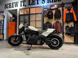 2019 Harley-Davidson FXDR 114, белый, 2099000 рублей, вид 2