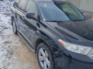 2011 Toyota Highlander II (XU40) Рестайлинг, чёрный, 2400000 рублей, вид 4
