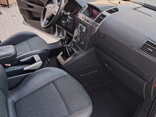 2005 Opel Zafira B, серый, 520146 рублей, вид 5